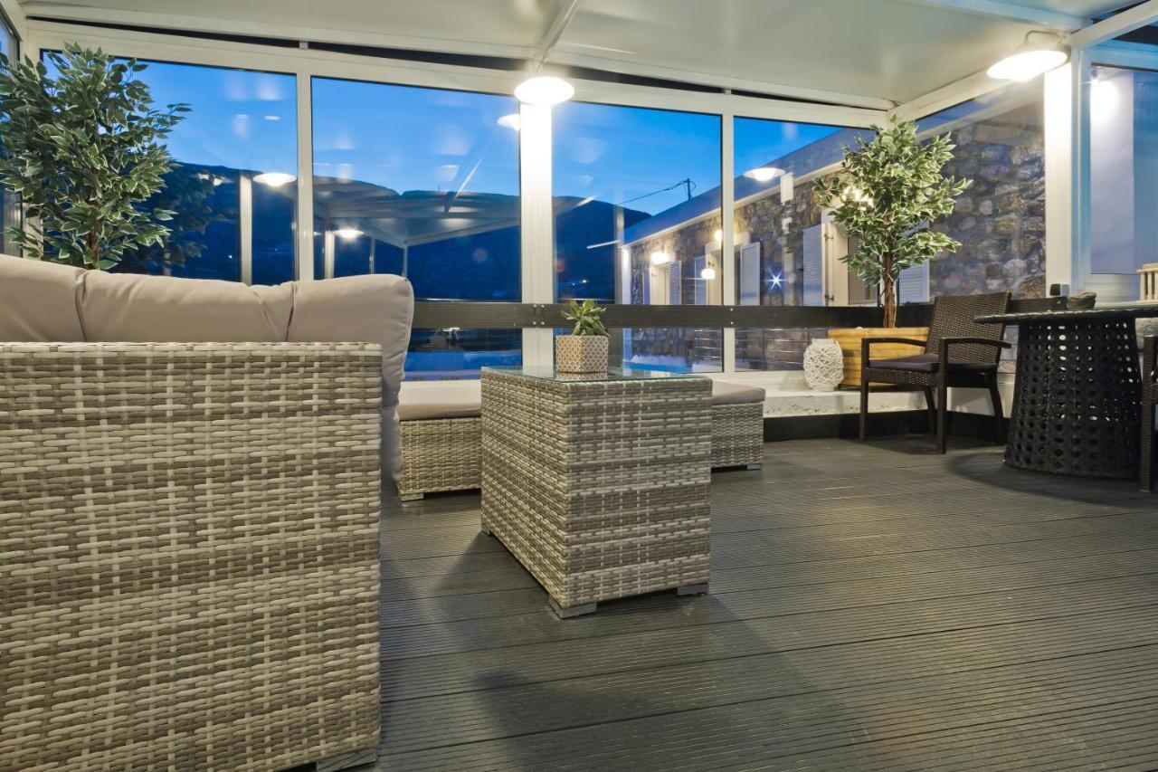 Serenity Villa Lakki  外观 照片