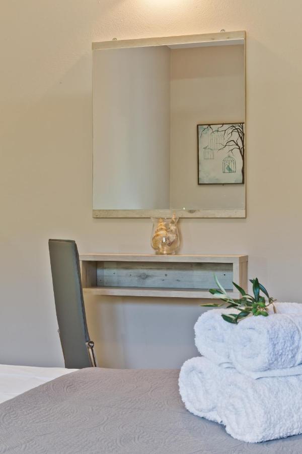 Serenity Villa Lakki  外观 照片